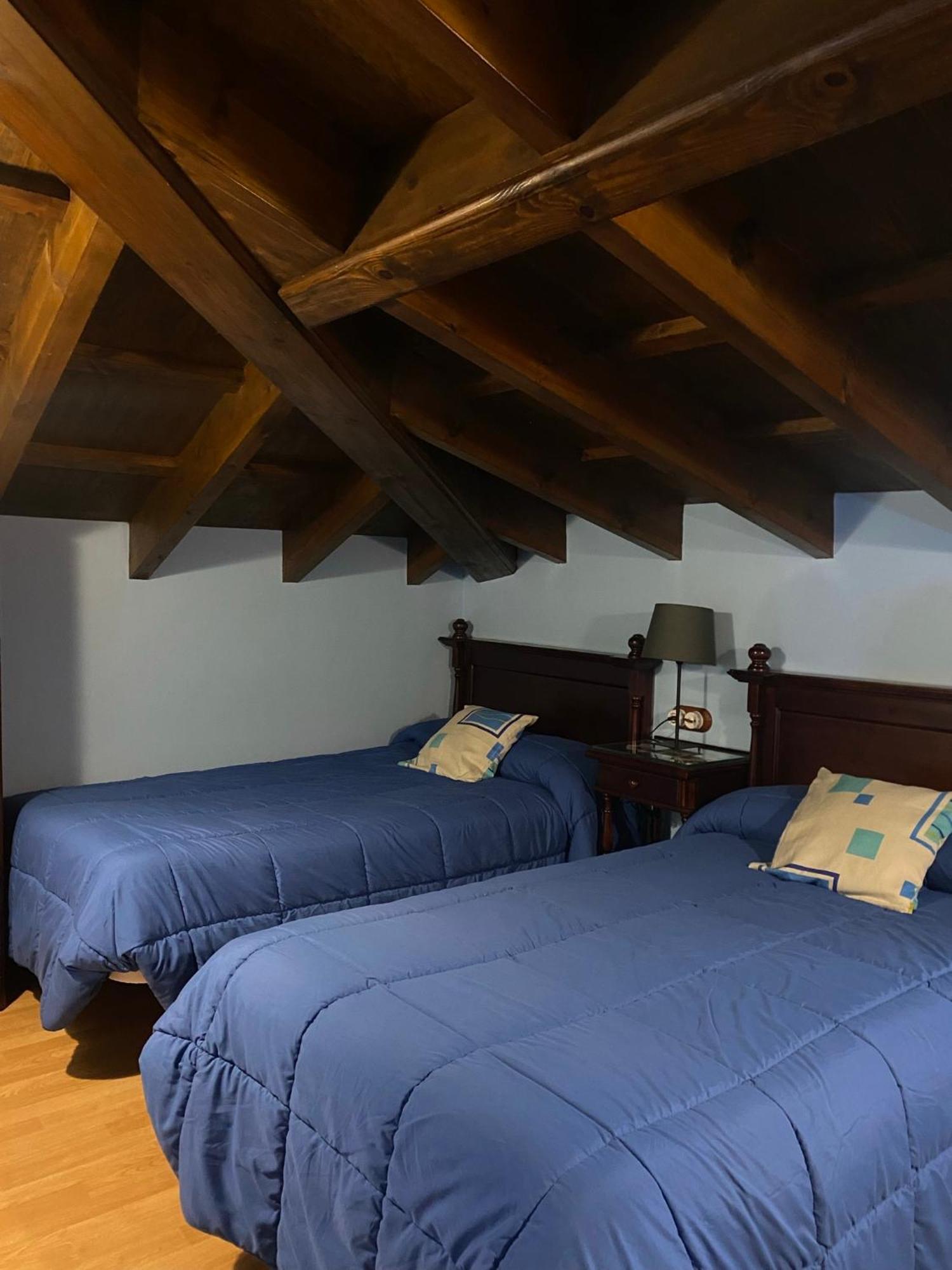 La Posada De Barro Infiesto Luaran gambar